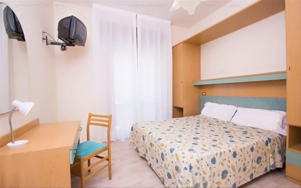 Hotel Astor Lido di Jesolo Exterior photo