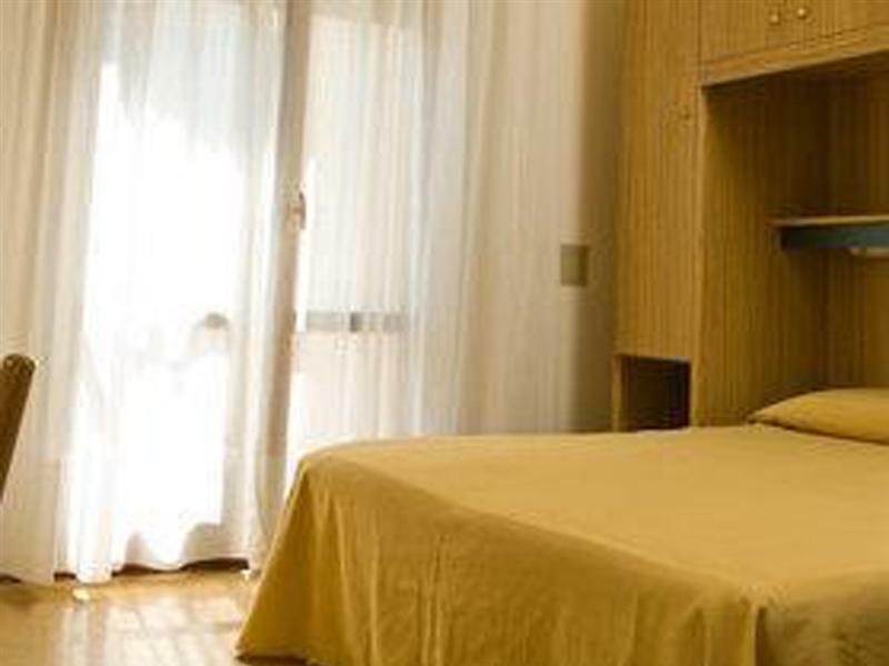 Hotel Astor Lido di Jesolo Exterior photo