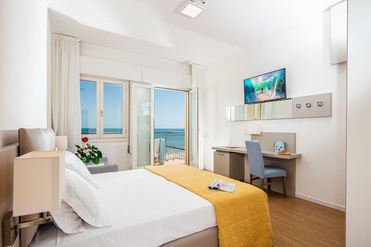 Hotel Astor Lido di Jesolo Exterior photo