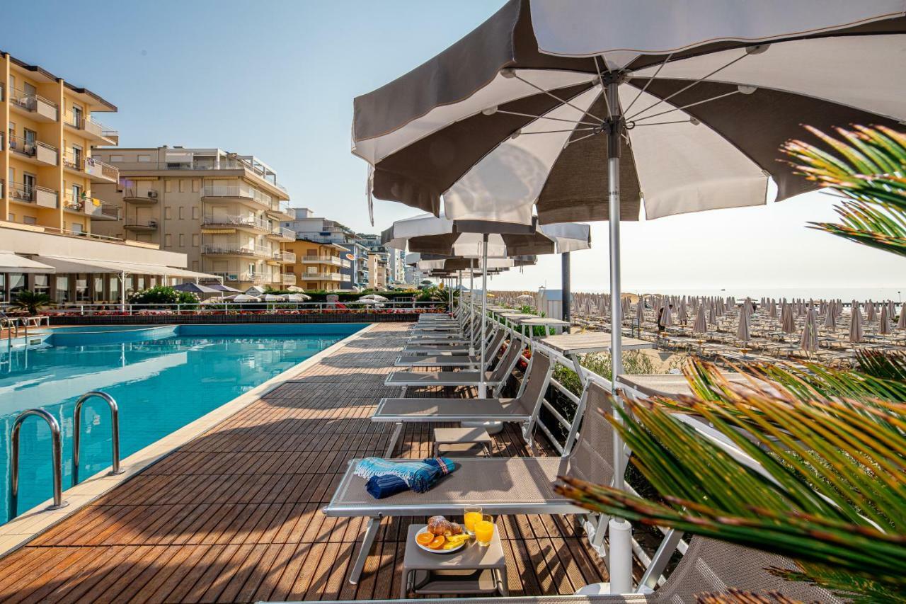 Hotel Astor Lido di Jesolo Exterior photo